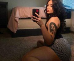 💋🔥Curvy Temptress Awaits! Hot Mouth & Tighter Kitty💦😻 - Image 3
