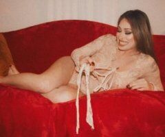 🔥 Angelic Looks, Naughty Moves in Chico! 💋💦 - Image 2