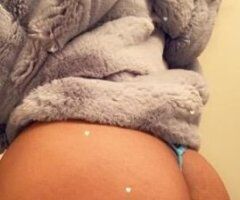 🔥 Sweet Petite Dream 💦 Ready to Spice Up Your Night! 🍑💋 - Image 2