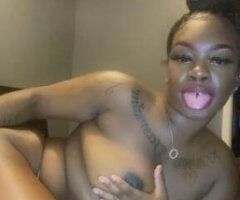🔥Morning Bliss with a Curvy Goddess 💋🍑 - Image 2