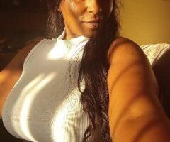 Busty Temptation Awaits in San Jose 💋🍑💦 - Image 2