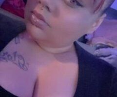 Curvy Temptress Awaits 💋🍑 Ready for Your Attention?