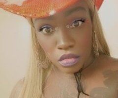 🍑🔥 Baton Rouge's Bootylicious Temptress 💋💦 - Image 7
