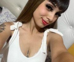 Petite Temptation Seeks Naughty Playmate 🍭💋🔥 - Image 3
