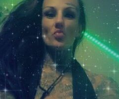 Sassy Sarasota Sizzler 💋🔥 Indulge Your Fantasy 🍑💦 - Image 10