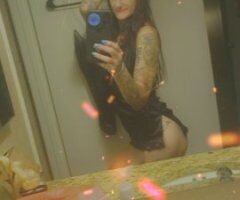 Sassy Sarasota Sizzler 💋🔥 Indulge Your Fantasy 🍑💦 - Image 11