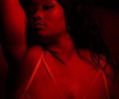 Lansing's Sweet Temptation 🍑💦 Dive Into Bliss 💋😘 - Image 4
