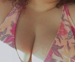 Thick Thigh Temptress 💋🔥 Cardates & Fantasy Fulfillment - Image 3