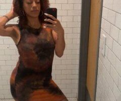 Sultry Milf in Tampa 😘💋 - Exclusive Encounters 💦 - Image 2