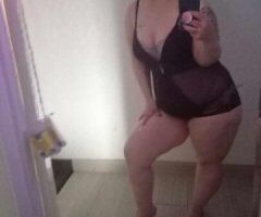 Ready to Sizzle in Fredericksburg 💋🔥 - Image 4