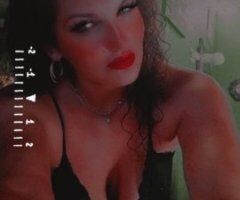 Busty Dream Delights: Wet & Wild in Gainesville 💦💋 - Image 3