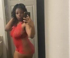 Spicy & Sweet 🍫💦 21-Year-Old Toy in Shreveport 😘💋 - Image 4