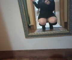 Ready & Waiting 🍑💋 Cum Get Me! 💦 - Image 5