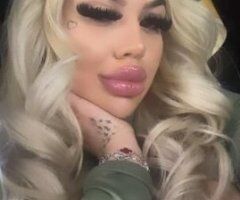Blonde Bombshell Barbie 🌟💦 Ready for Fun in Seattle! 💋🍑 - Image 2