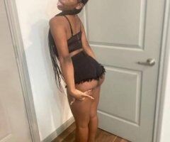 Sizzling Henny 🍫 Awaiting You in Houston 💋 - Image 9