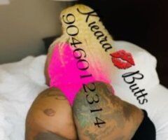 💋 Ms. Throat Lewinsky Awaits: Gawk Gawk 5000 in Jax 💦 - Image 4
