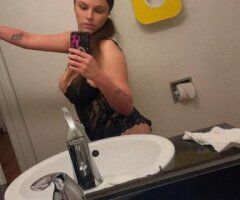 Bakersfield Bombshell 💋 Ready to Play? Let's Connect! 📲🍑 - Image 2