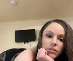Bakersfield Bombshell 💋 Ready to Play? Let's Connect! 📲🍑 - Image 4