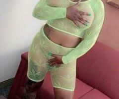 Sweet Southern Delight 🍑💋 Ready to Play! 💦
