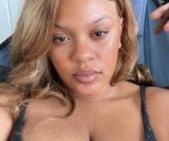 🔥 Busty Babe in Tacoma: Wild & Ready 💋🍑 - Image 2