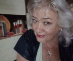 🔥💋 Mature Mom Craving Oral Delights 24/7 🔥🍑
