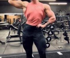 💪 Tempting Bodybuilder Here to Play! 💦🍑 - Image 9