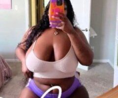 Dive into Darla's Delights 💦🍑 No AA Men 🚫 100% Discreet - Image 5