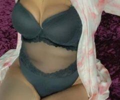 Hawaiian Delight Awaits 🍍💋 Ready to Play? - Image 2