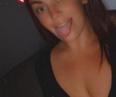 Wet Temptation Awaits 🍒💦 Only for Daddy 😉 - Image 4