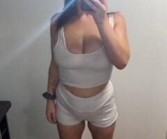 Wet Temptation Awaits 🍒💦 Only for Daddy 😉 - Image 5