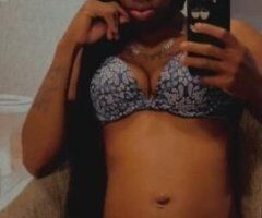 Nashville's Naughty Secret 🍑💋 Ready to Play? 😘💦 - Image 2