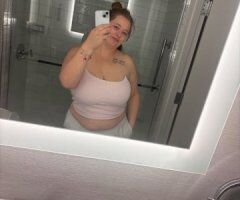Curvy Blonde Bombshell Ready to Play! 💋🔥🍑 - Image 7