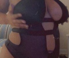 🍑 BBW Bombshell Unleashed in Myrtle Beach! 💋💦 - Image 4