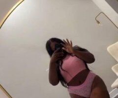 Dare to Dive into Desire? 🍑🔥💋