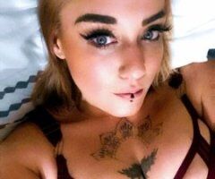 🔥 Passionate Huntsville Delight 🌟 Let's Play 💋 - Image 2