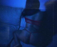 Dive Deep Into Pleasure 🌊💋💦 Stockton's Secret Seduction - Image 3