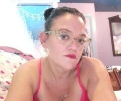 Juicy Latina MILF 💋 Ready 24/7 for Passion 🍑💦 - Image 2