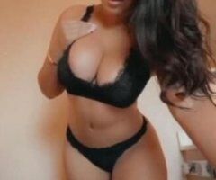 Petite Pleasure Queen Awaits 🍒💦 Come Play! 😘🔥 - Image 2