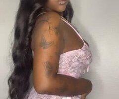 Pretty in Pink 💋 Let's Get Wet 💦💞 Killeen's Hottest Secret