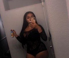 Curvy Bliss in Sin City 💋🍑 Ready for You Now! - Image 3
