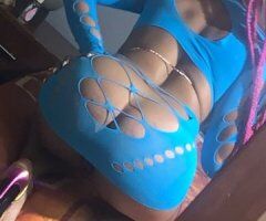 Bronx Bombshell 🍑 Ready to Rock Your World 💦🔥