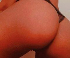 💋 Charlotte's Sizzling Secret: Stacy Awaits 💦😘🍑 - Image 3