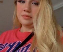 Juicy Delights Await in Houston! 🍑💋💦🔥