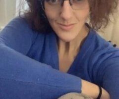 🍑 Tall Temptress Awaits 💋 Cum Climb My Amazon Heights 😘 - Image 3