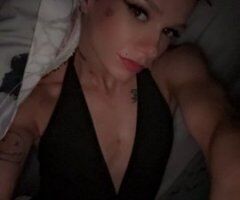 Skinny Sweetheart Ready to Please You! 💋🍑💦 - Image 8