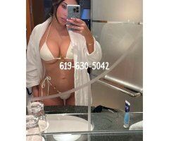 Busty Beauty Kimmy Awaits 💋🔥 Ready to Play? 🍑😘 - Image 5
