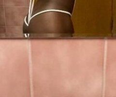 Milwaukee's Temptress: Wet, Wild, & Ready 💦💋 - Image 3