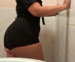 Wet & Wild Spanish Mami💦 Ready to Play! 🍑💋 - Image 5