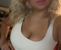 Asian Temptress with a Touch of Heaven 🍑💋💦