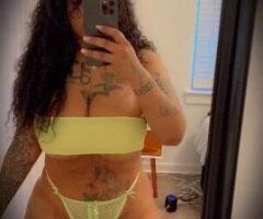 💋 Hot in Macon: Kayla's Irresistible Temptation 💦🍑 - Image 2